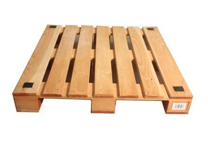 ��β����M(j��n)�к����ľS�o(h��)ľ�бP(p��n)